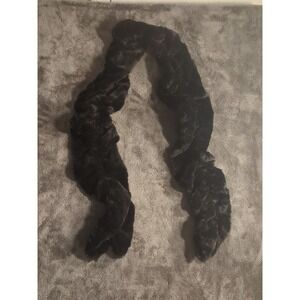 Cejon Luxurious Womans Black Faux Fur Scarf